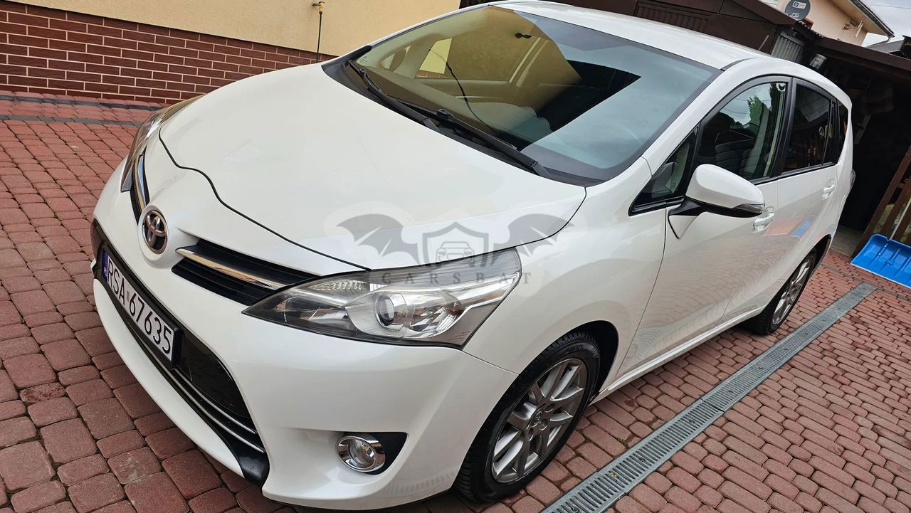 Toyota Verso 2.0 D-4D 7-Sitzer Executive 2013
