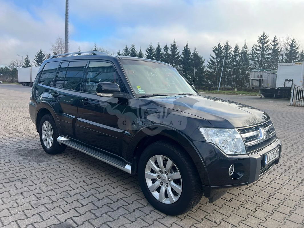 Mitsubishi Pajero IV 2010