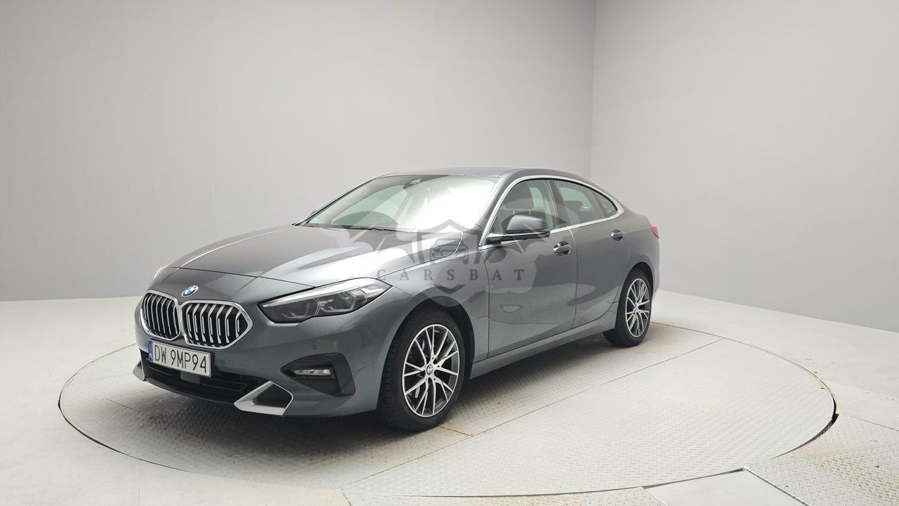 BMW 2 Series 218i Luxury Line 2021