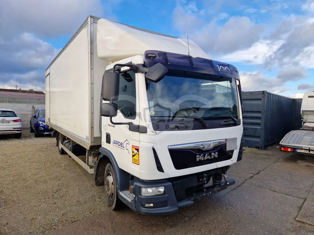 MAN M2000 2015