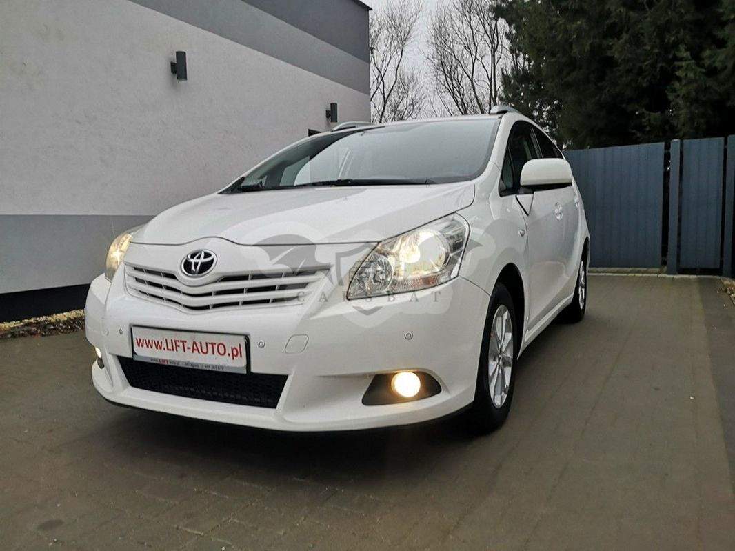 Toyota Verso 2012