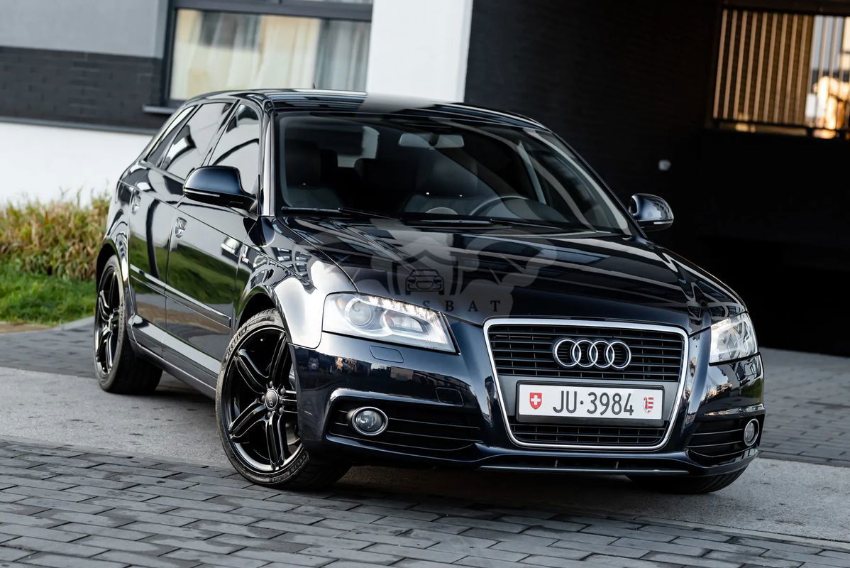 Audi A3 8P 2.0 TFSI Sportback quattro S tronic S line Sportpaket (plus) 2009