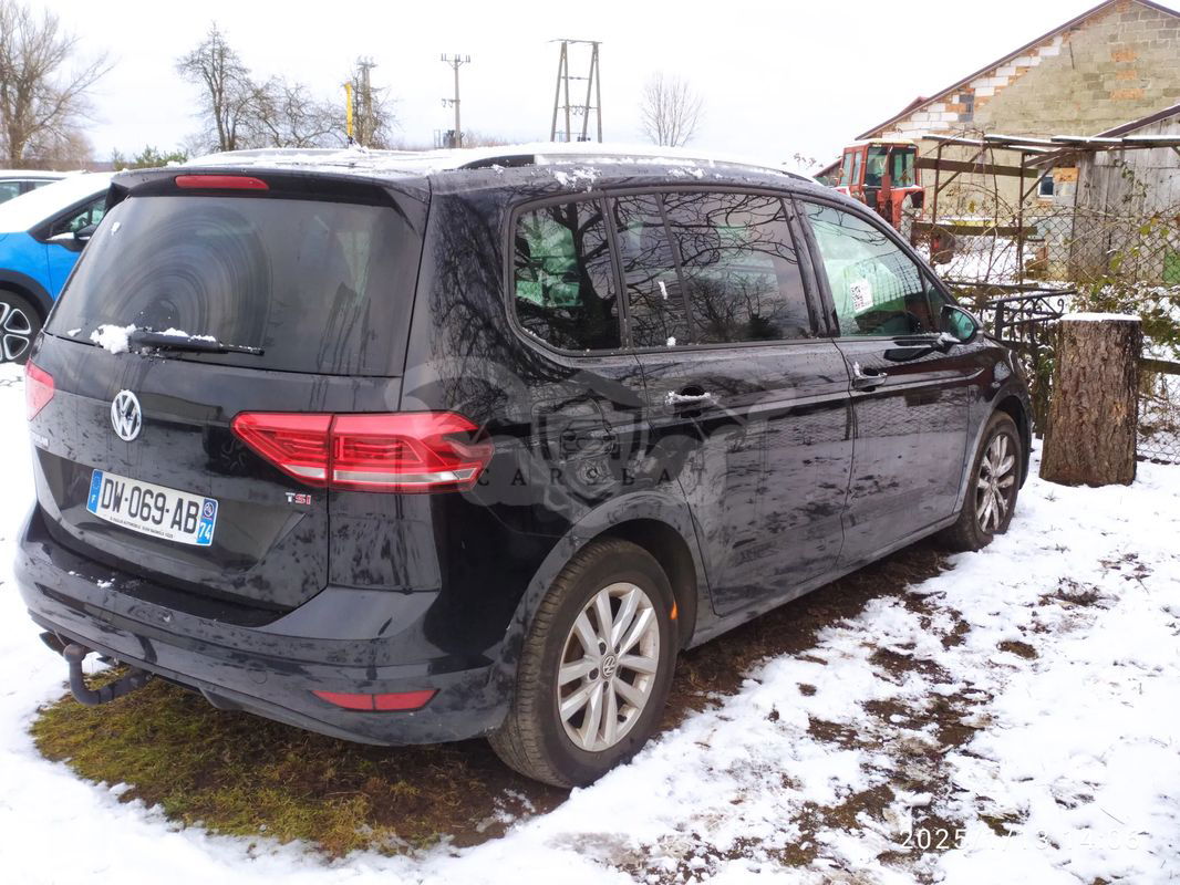 Volkswagen Touran III 1.4 TSI BMT Highline DSG 2015
