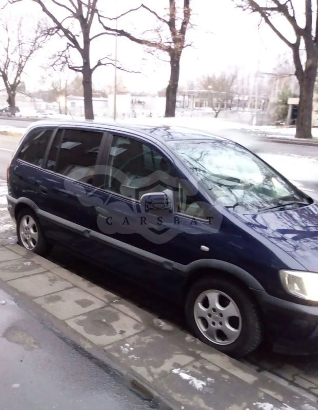 Opel Zafira A 2000