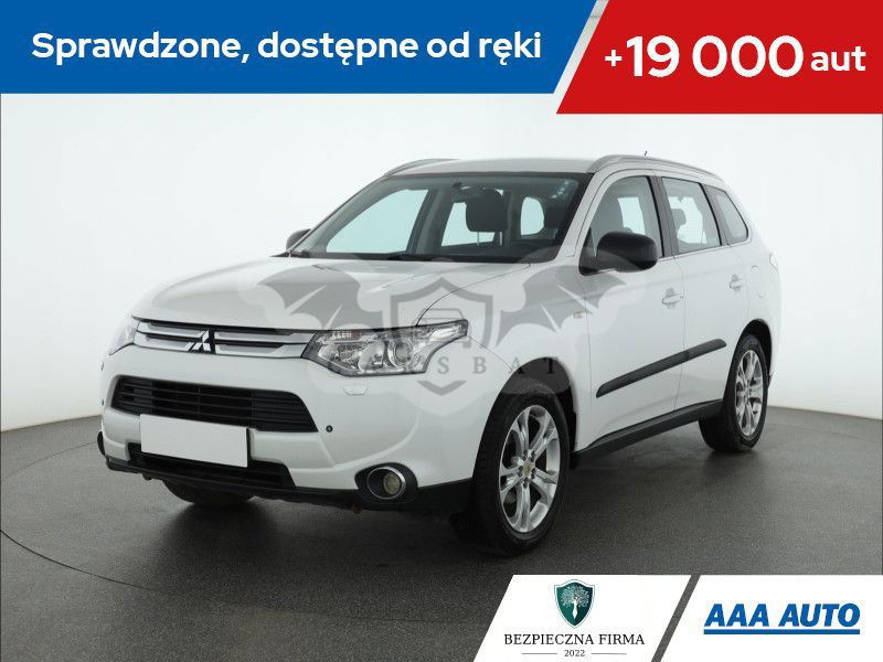 Mitsubishi Outlander III 2014