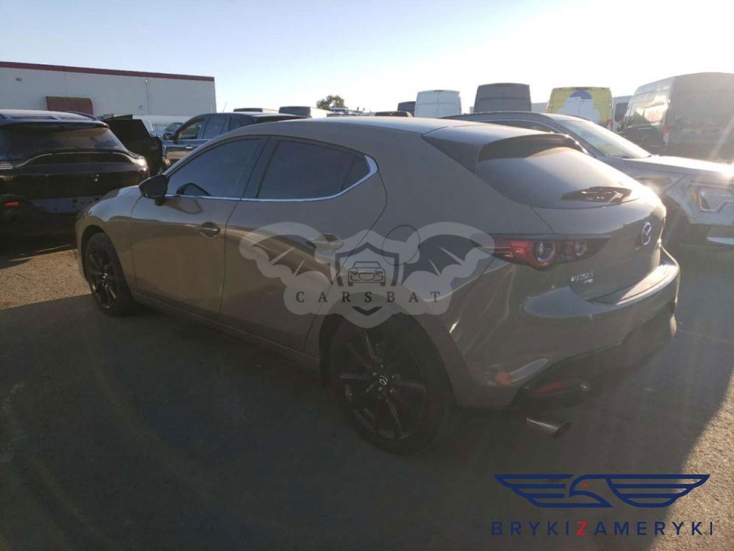 Mazda 3 IV 2023