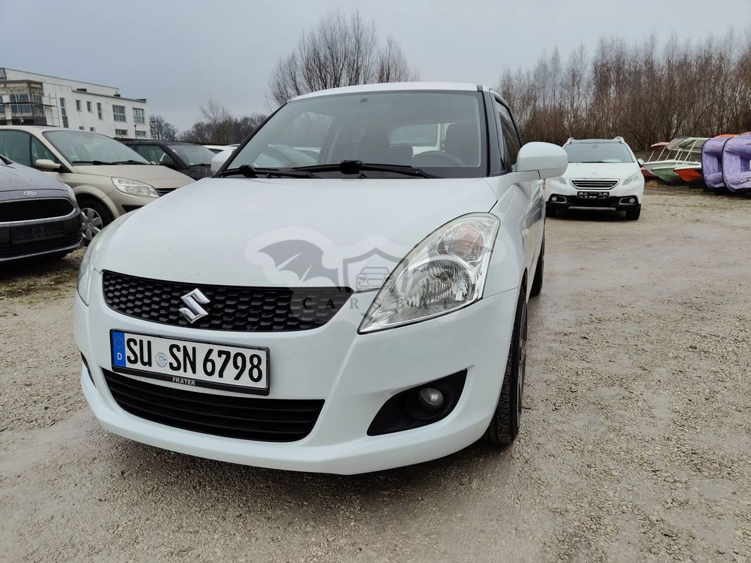 Suzuki Swift V 1.3 GLX / Comfort 2011