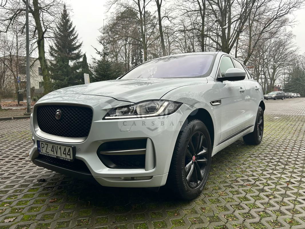 Jaguar F-Pace 2016