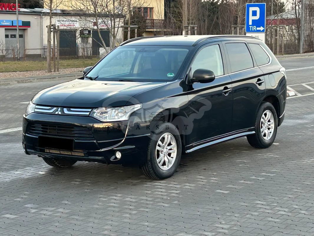 Mitsubishi Outlander III 2013