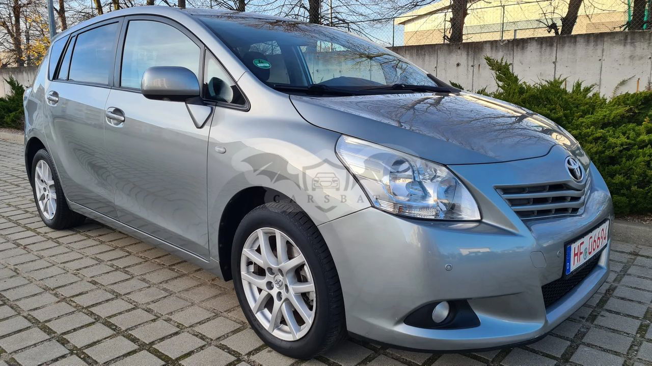 Toyota Verso 2012
