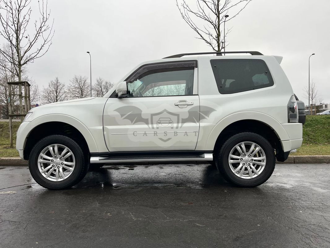 Mitsubishi Pajero IV 3.2 DID Instyle EU6 2016