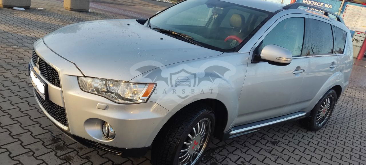 Mitsubishi Outlander II 2.2 DID Intense + EU5 2011