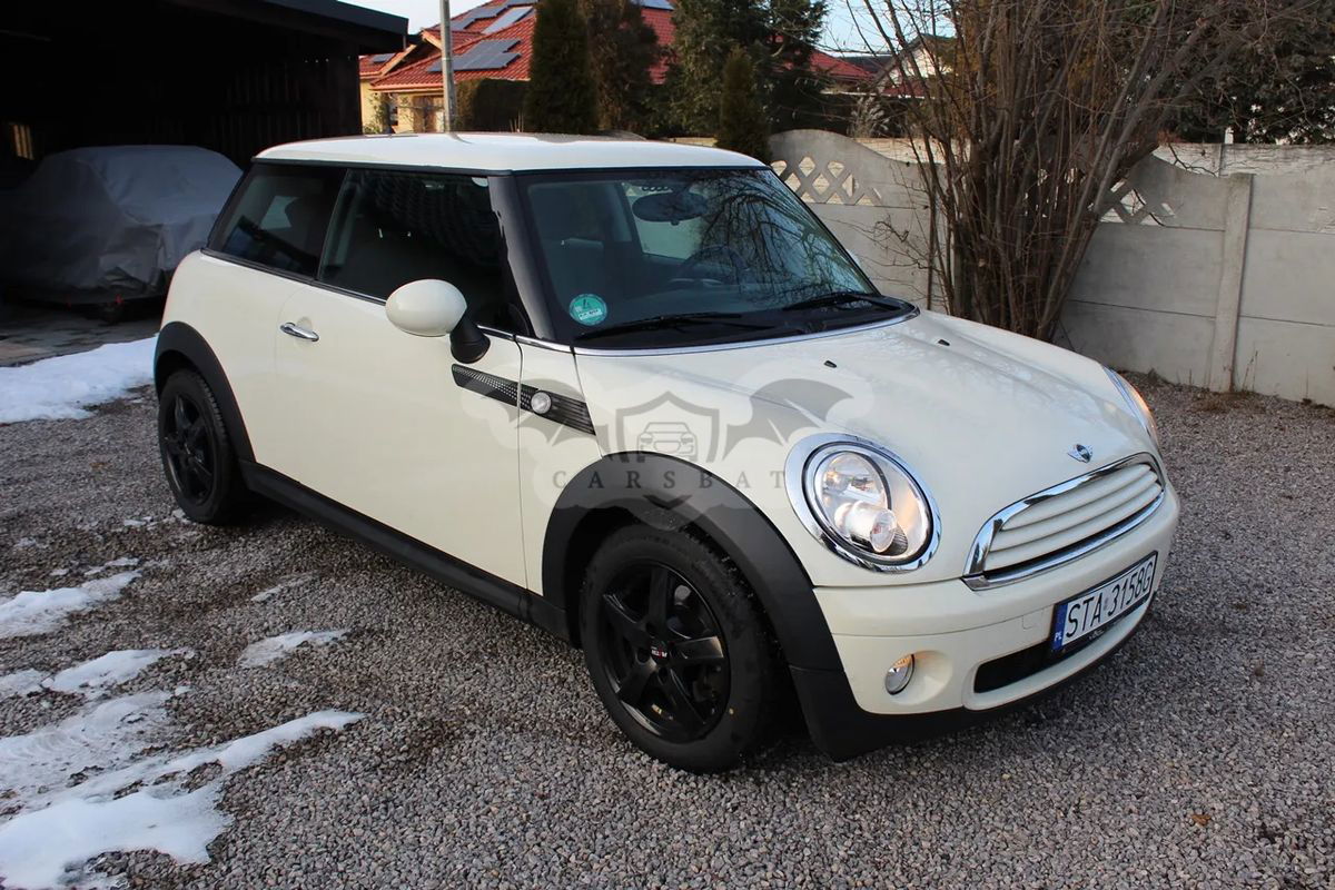 Mini One Standard 2010