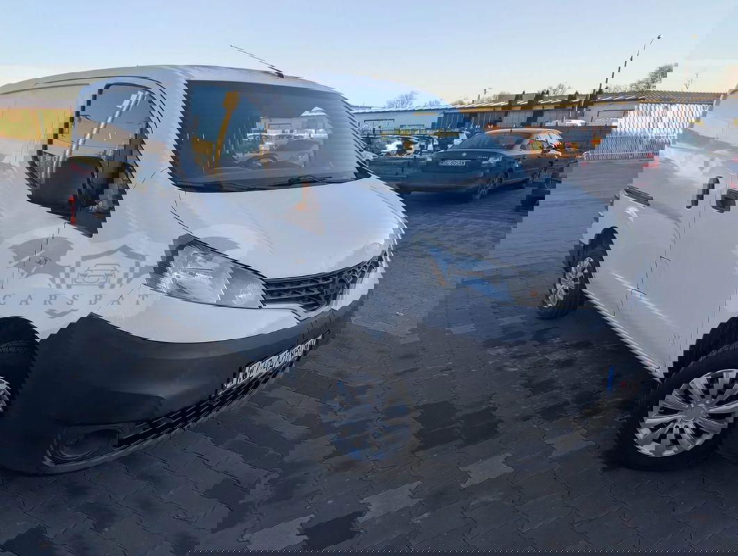 Nissan NV200 2013