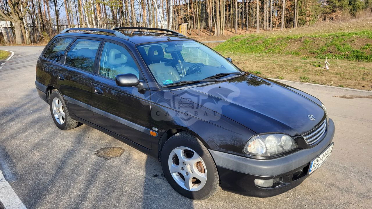 Toyota Avensis I 2.0 TD Terra 1999