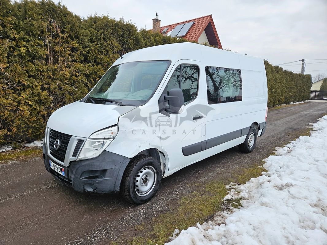 Nissan NV400 2017
