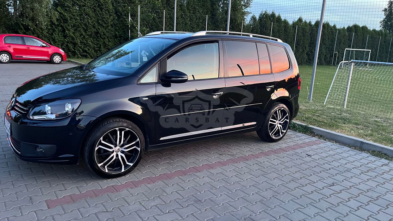 Volkswagen Touran II 1.6 TDI DPF Highline DSG 2015