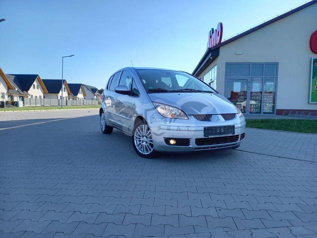 Mitsubishi Colt VII 1.5 DI-D Invite Edition Gold 2008