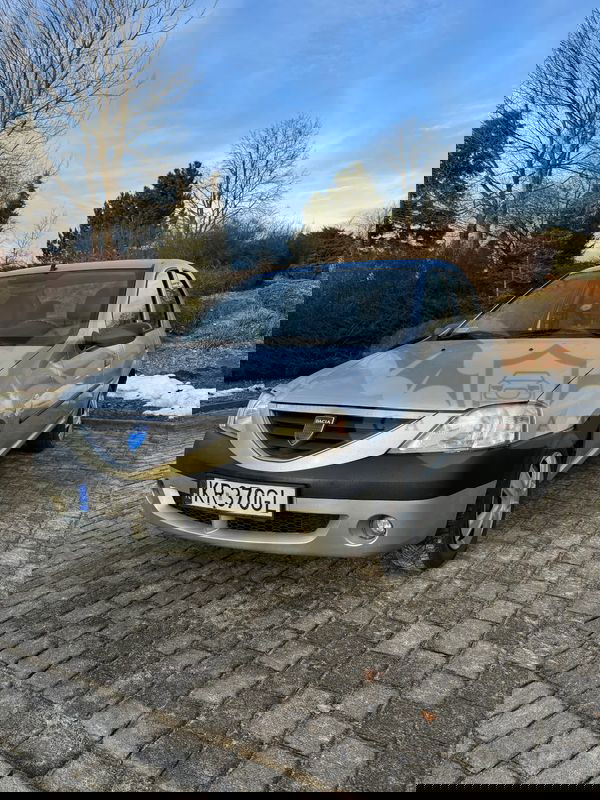 Dacia Logan I 1.4 Laureate Arctica 2006