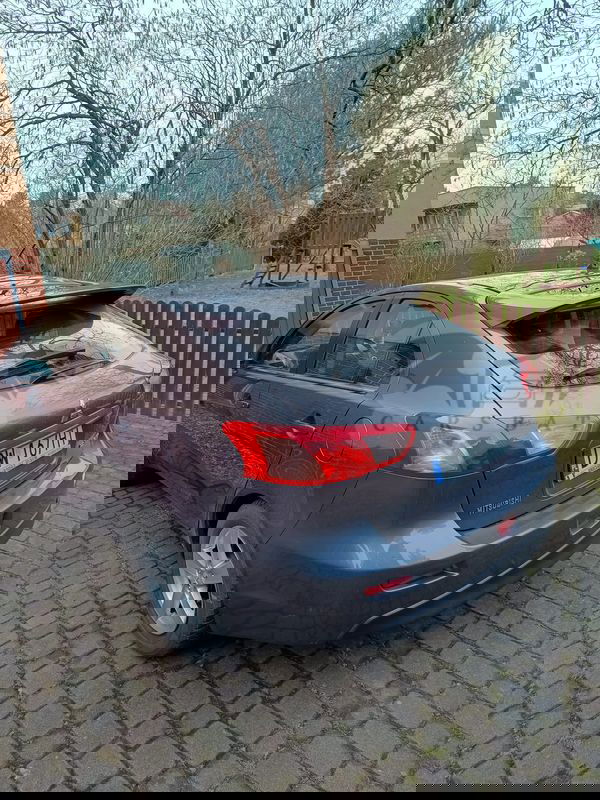 Mitsubishi Lancer VIII 1.8 Inform 2009