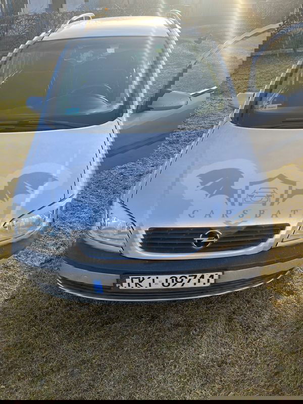 Opel Zafira A 2000