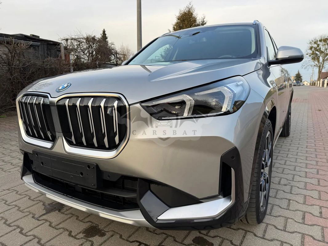 BMW iX1 xDrive30 xLine sport 2023
