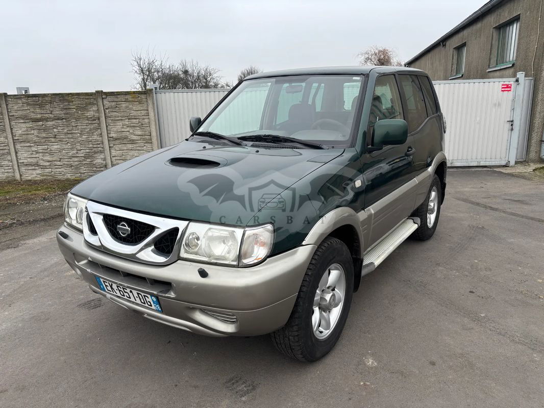Nissan Terrano II II 2.7 TDi Luxury 2000