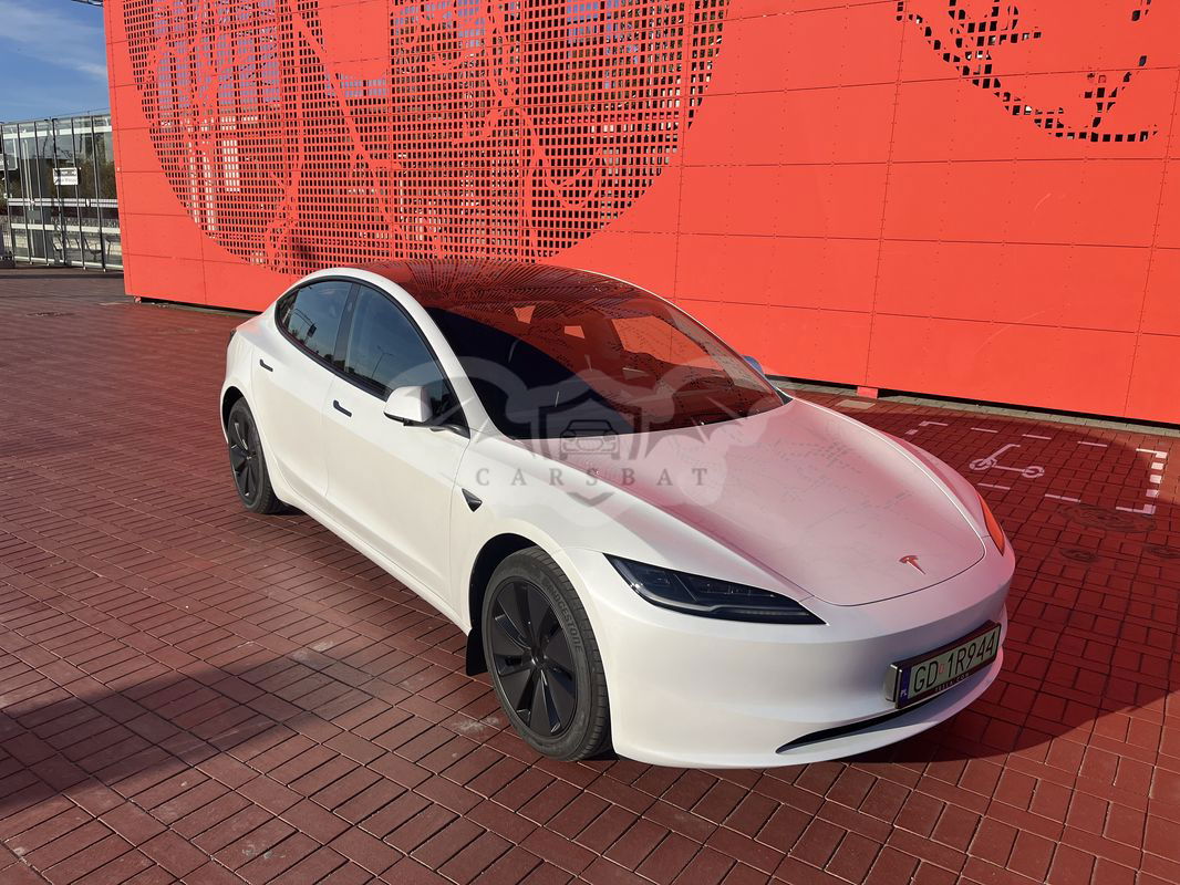 Tesla Model 3 Long Range AWD 2024